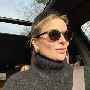 Meet your Posher, Linda